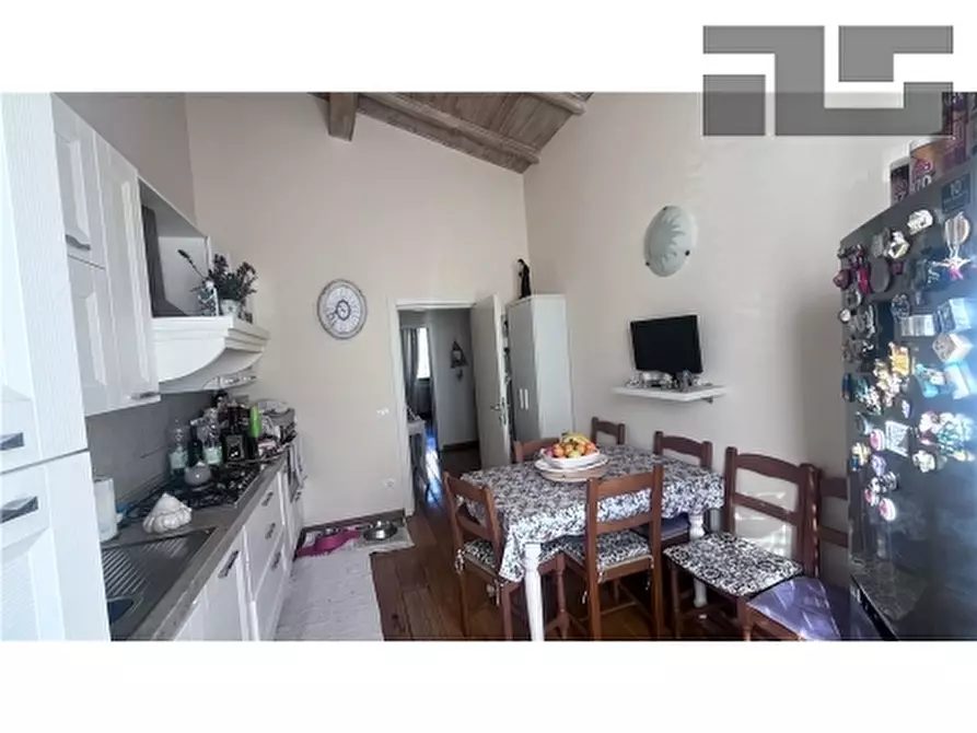 Immagine 6 di Appartamento in vendita  a Vaglia