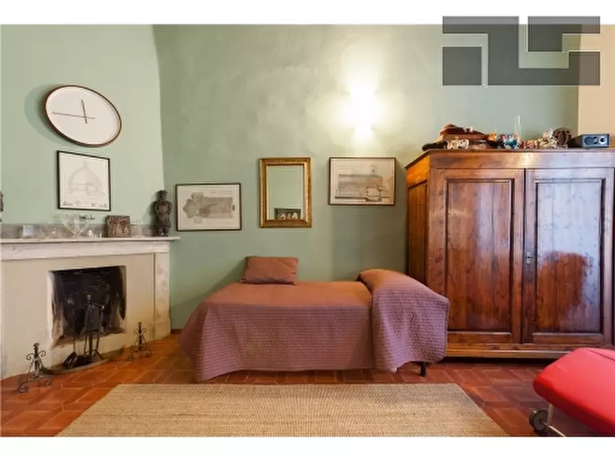 Immagine 9 di Appartamento in vendita  a Firenze