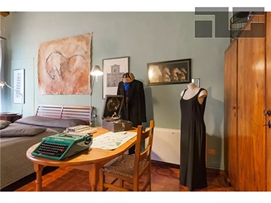 Immagine 16 di Appartamento in vendita  a Firenze