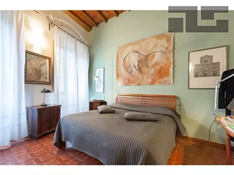 Immagine 19 di Appartamento in vendita  a Firenze