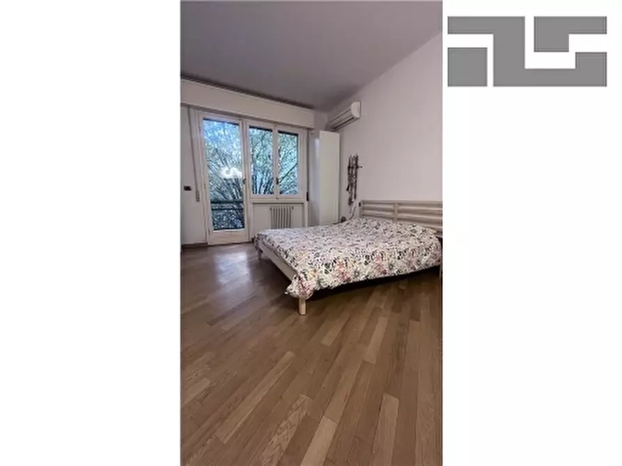 Immagine 12 di Appartamento in vendita  a Firenze