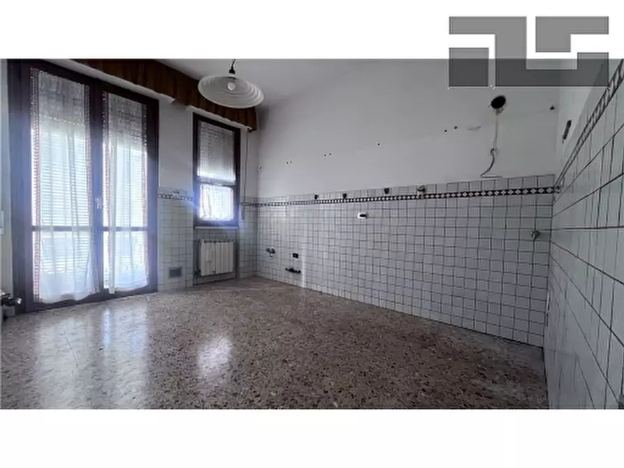 Immagine 3 di Appartamento in vendita  a Firenze