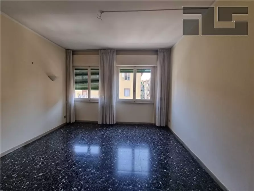 Immagine 2 di Appartamento in vendita  a Firenze