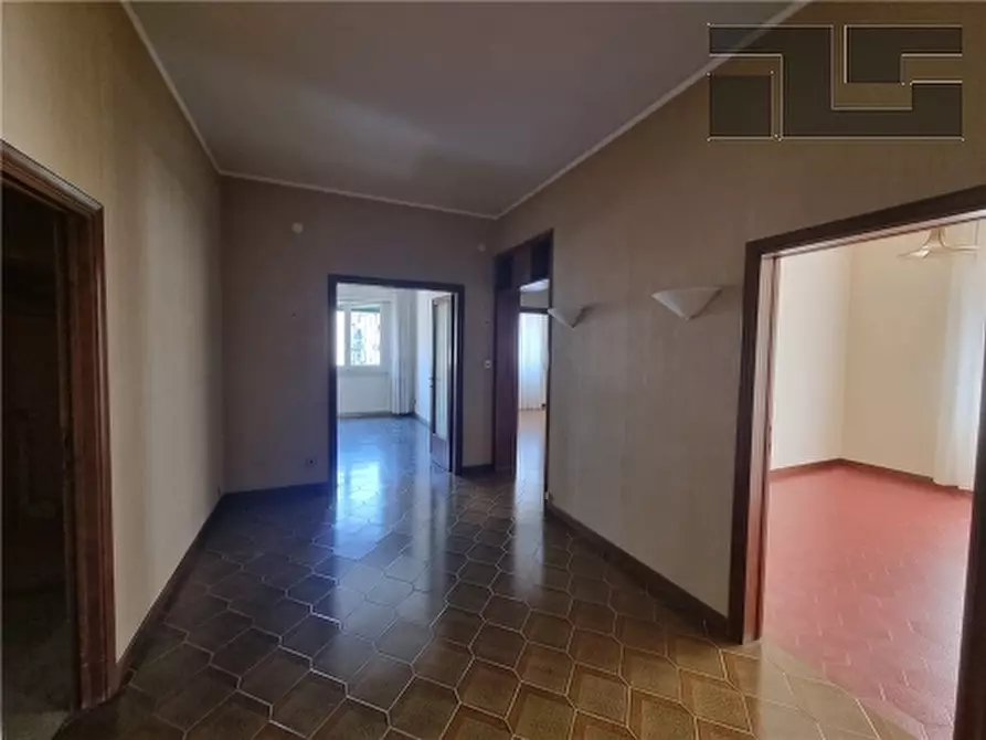 Immagine 6 di Appartamento in vendita  a Firenze