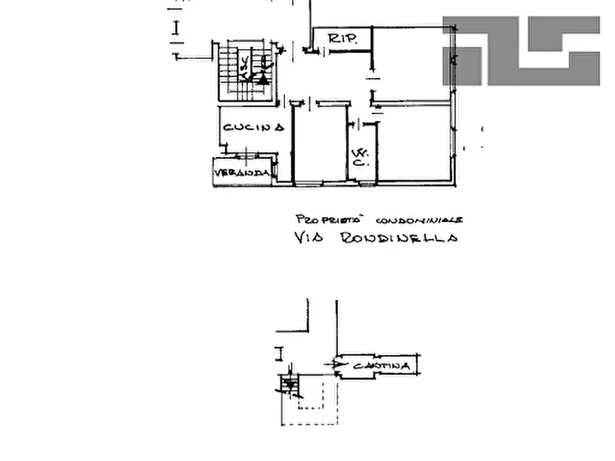 Immagine 16 di Appartamento in vendita  a Firenze