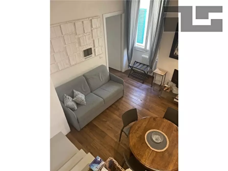 Immagine 5 di Appartamento in vendita  a Firenze