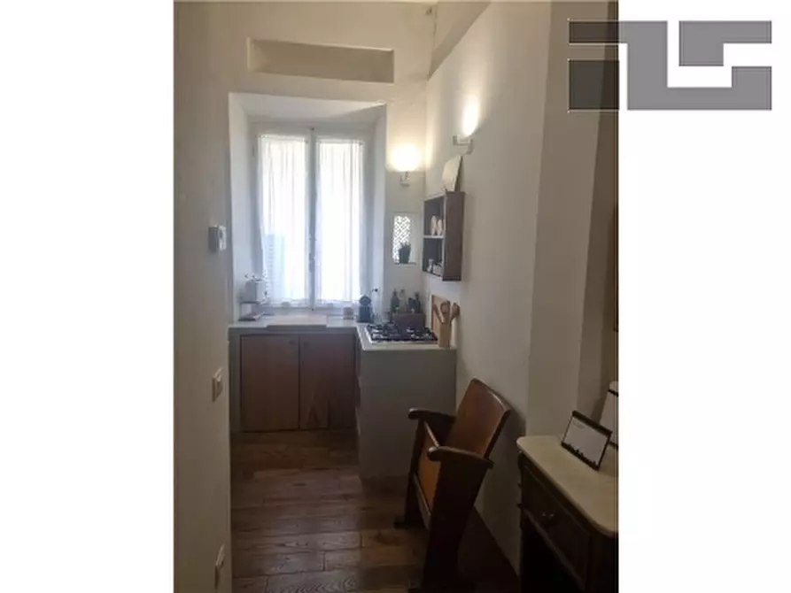Immagine 9 di Appartamento in vendita  a Firenze