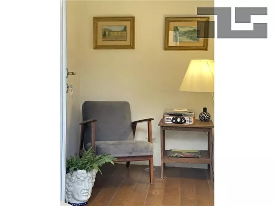 Immagine 20 di Appartamento in vendita  a Firenze