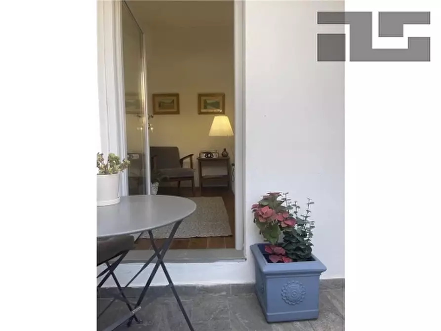 Immagine 23 di Appartamento in vendita  a Firenze