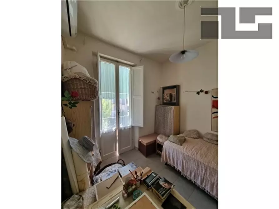 Immagine 11 di Appartamento in vendita  a Firenze