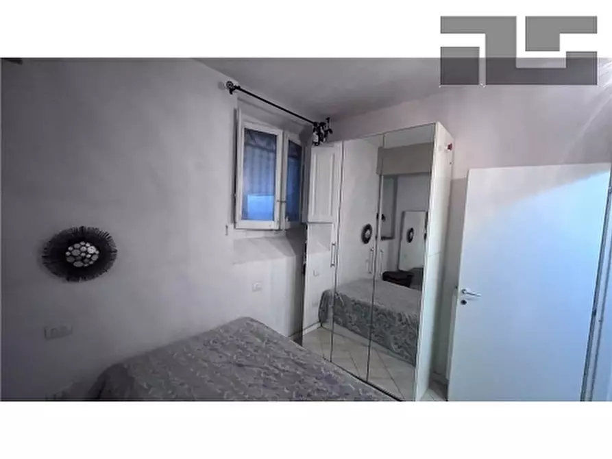 Immagine 7 di Appartamento in vendita  a Firenze