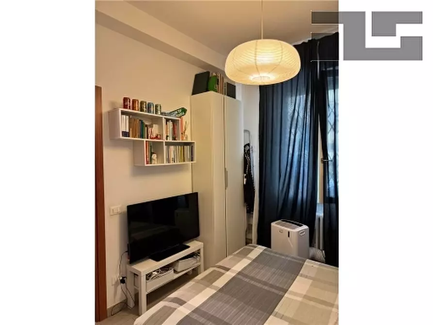 Immagine 16 di Appartamento in vendita  a Firenze