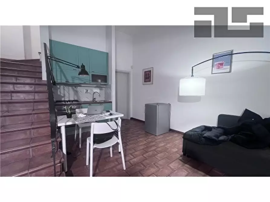 Immagine 2 di Appartamento in affitto  a Firenze