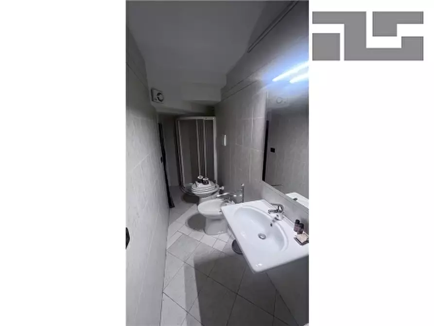 Immagine 7 di Appartamento in affitto  a Firenze