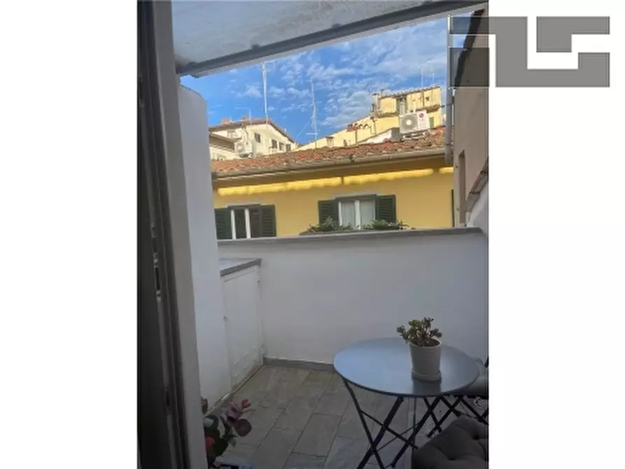 Immagine 25 di Appartamento in vendita  a Firenze