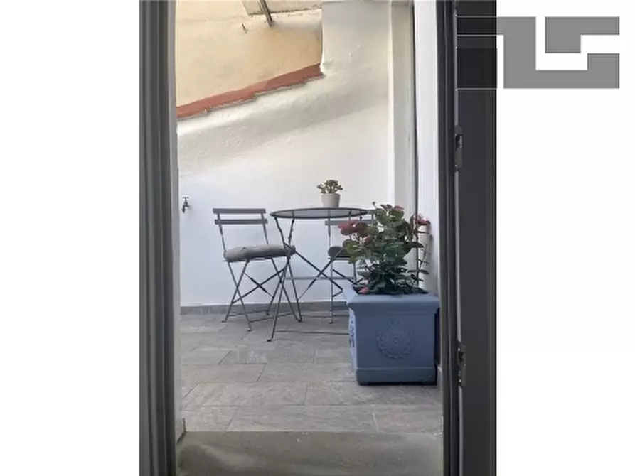 Immagine 26 di Appartamento in vendita  a Firenze