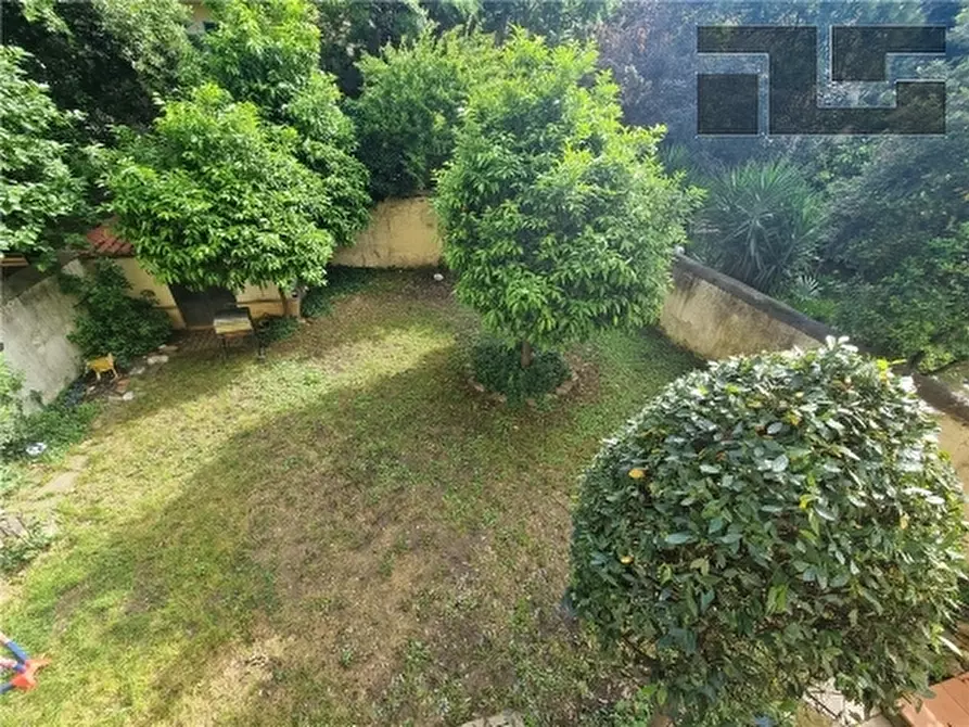 Immagine 20 di Appartamento in vendita  a Firenze