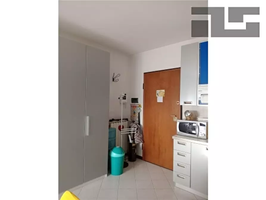 Immagine 4 di Appartamento in vendita  a Firenze