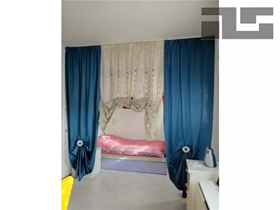 Immagine 5 di Appartamento in vendita  a Firenze