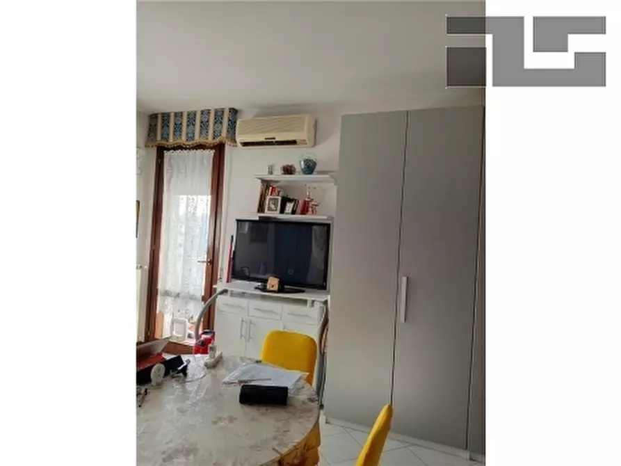 Immagine 6 di Appartamento in vendita  a Firenze