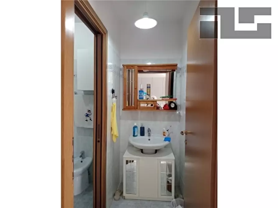 Immagine 9 di Appartamento in vendita  a Firenze