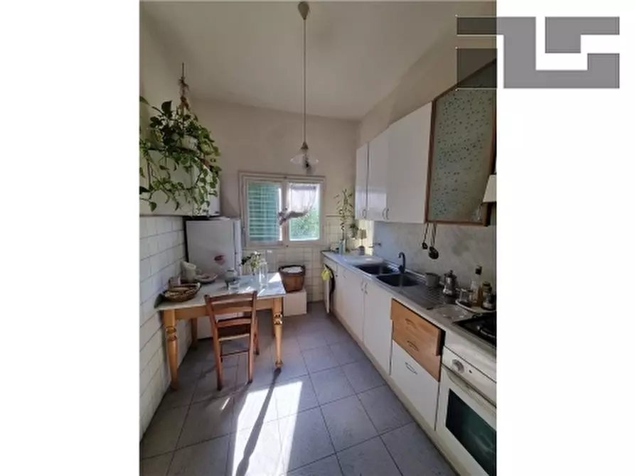 Immagine 8 di Appartamento in vendita  a Firenze