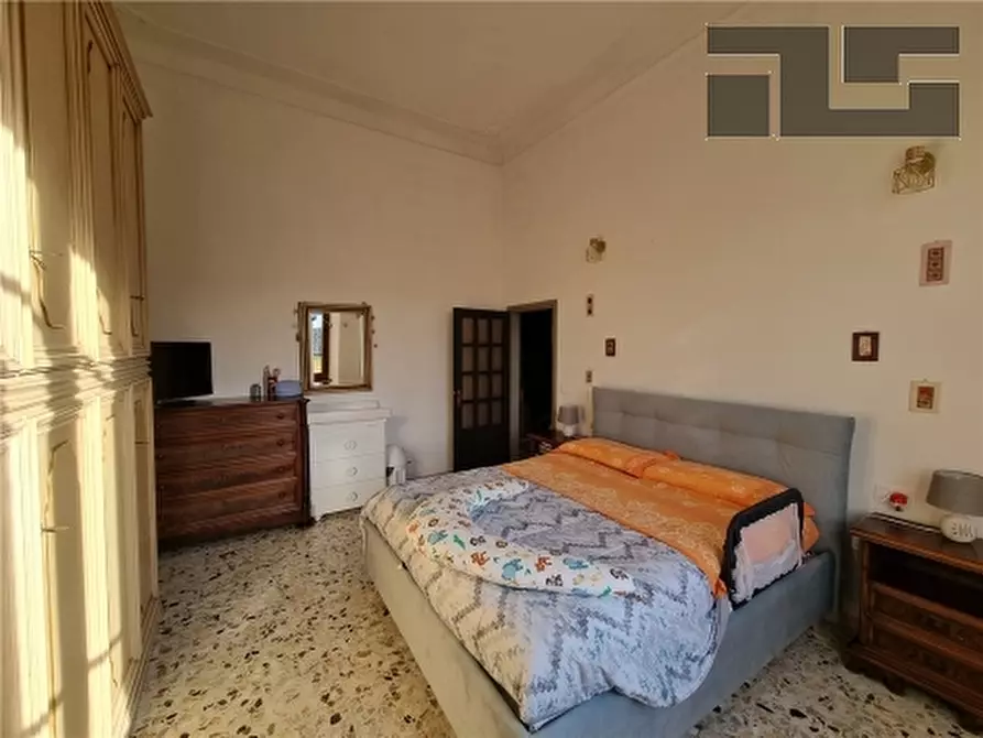 Immagine 17 di Appartamento in vendita  a Fiesole