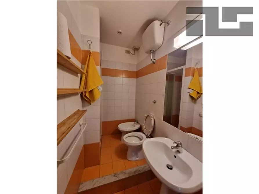 Immagine 8 di Appartamento in affitto  a Firenze