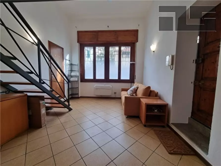 Immagine 11 di Appartamento in affitto  a Firenze