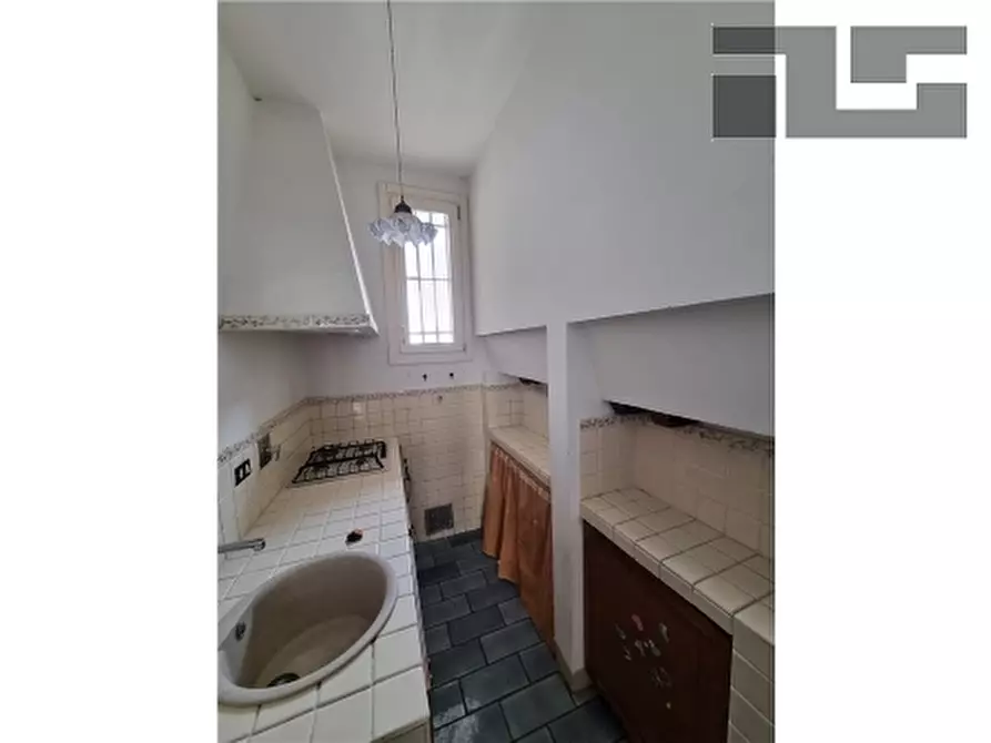 Immagine 6 di Appartamento in affitto  a Firenze