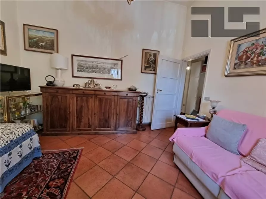 Immagine 5 di Appartamento in vendita  a Firenze