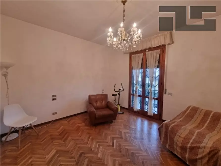 Immagine 16 di Appartamento in vendita  a Impruneta