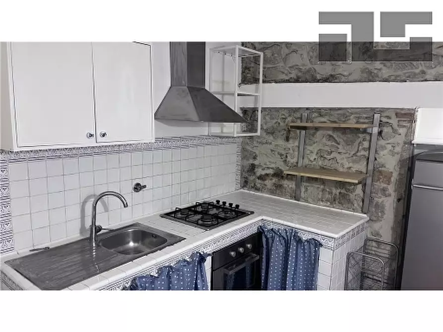 Immagine 3 di Appartamento in vendita  a Fiesole