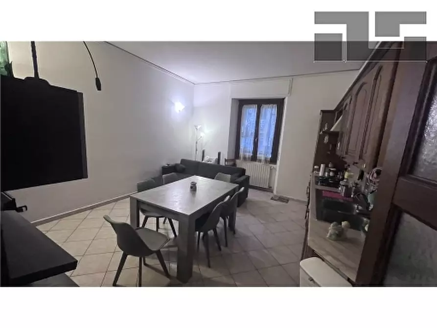 Immagine 4 di Appartamento in vendita  a Firenze