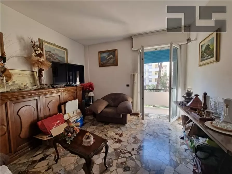 Immagine 13 di Appartamento in vendita  a Firenze