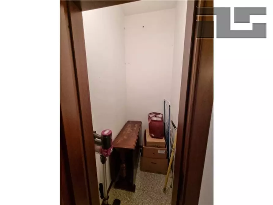 Immagine 15 di Appartamento in vendita  a Firenze