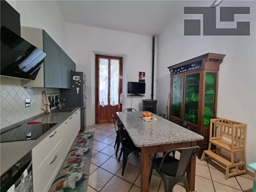 Immagine 13 di Appartamento in vendita  a Fiesole