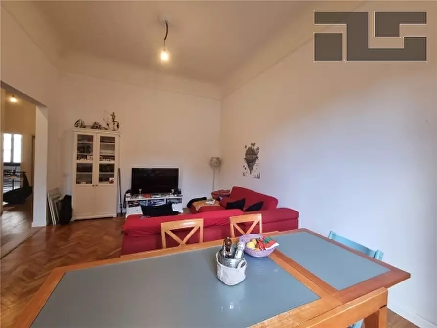 Immagine 2 di Appartamento in vendita  a Firenze