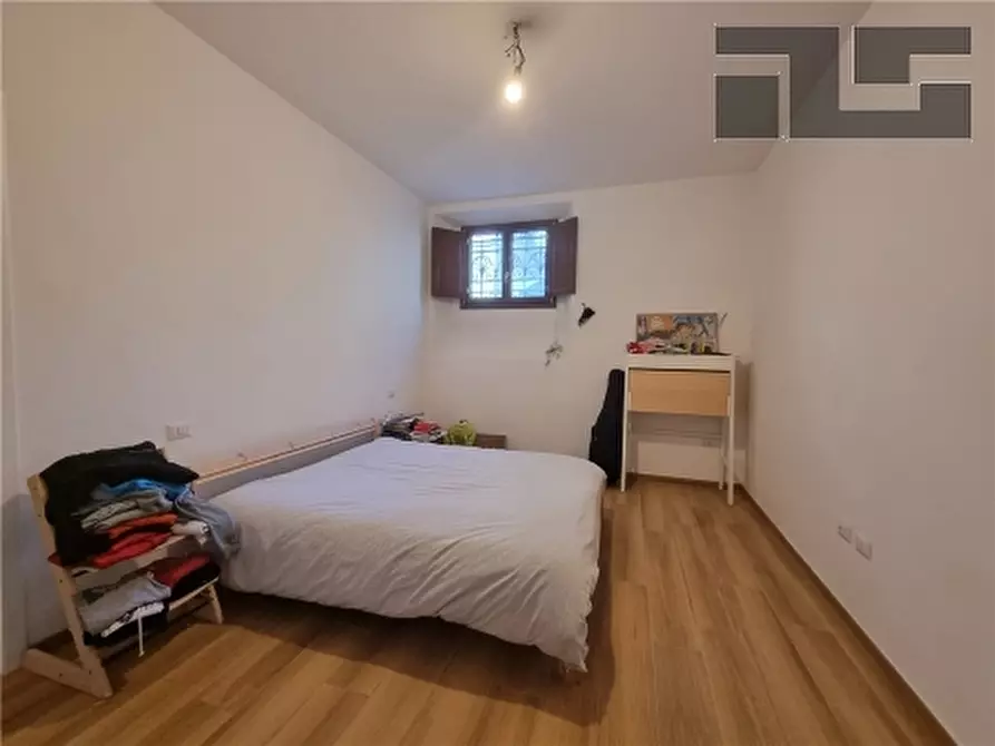 Immagine 14 di Appartamento in vendita  a Firenze