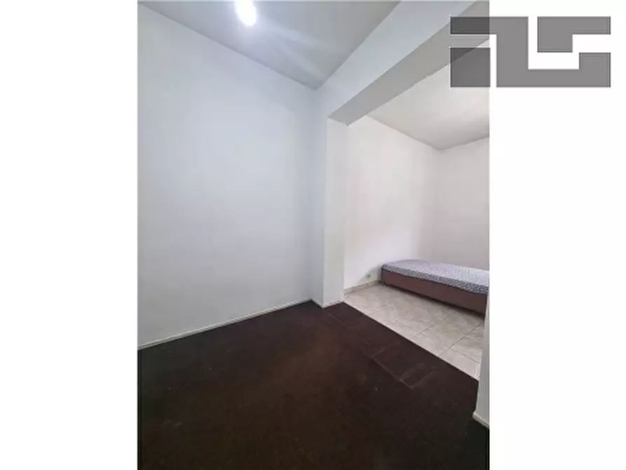 Immagine 17 di Appartamento in vendita  a Firenze