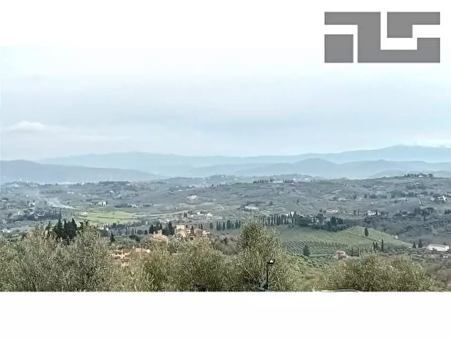 Immagine 4 di Appartamento in vendita  a Scandicci