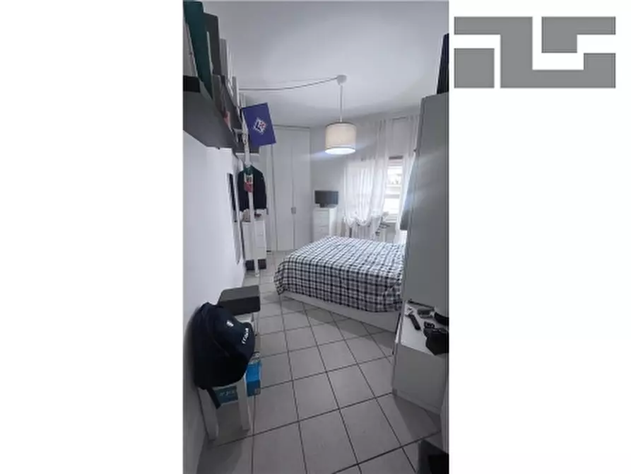 Immagine 12 di Appartamento in vendita  a Firenze