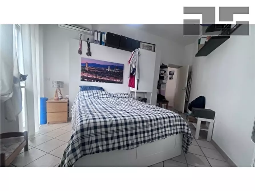 Immagine 14 di Appartamento in vendita  a Firenze