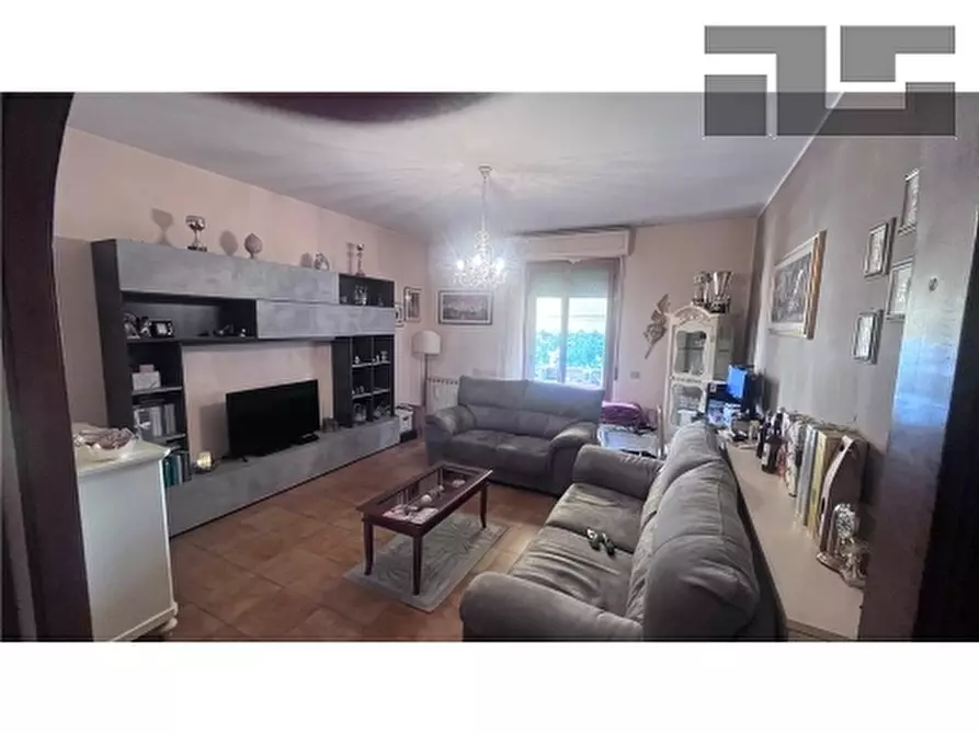 Immagine 1 di Appartamento in vendita  a Borgo San Lorenzo