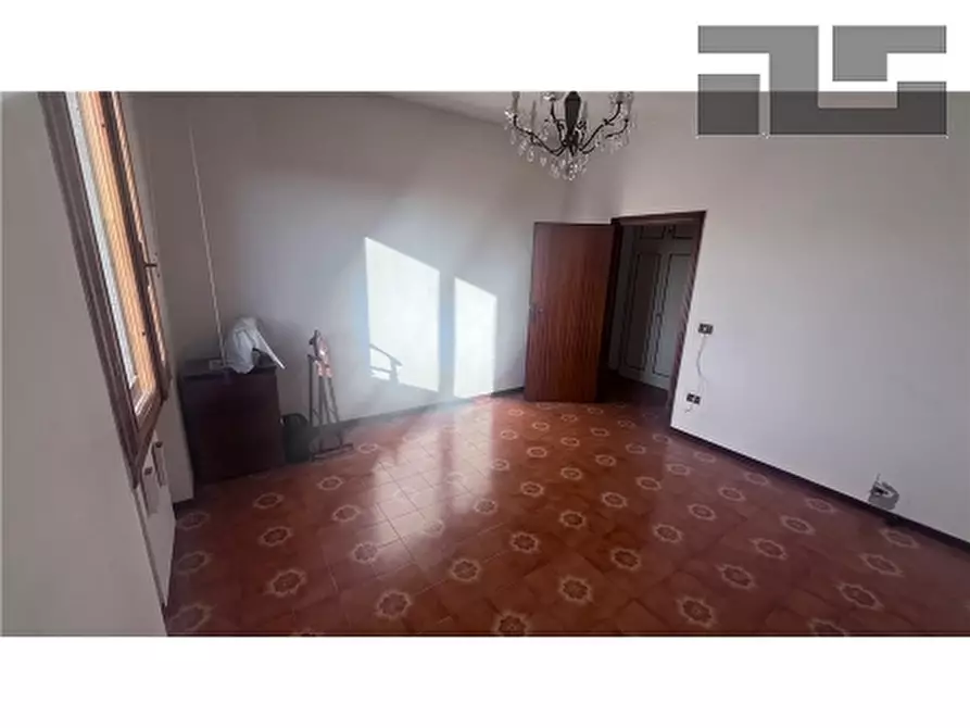 Immagine 7 di Appartamento in vendita  a Borgo San Lorenzo