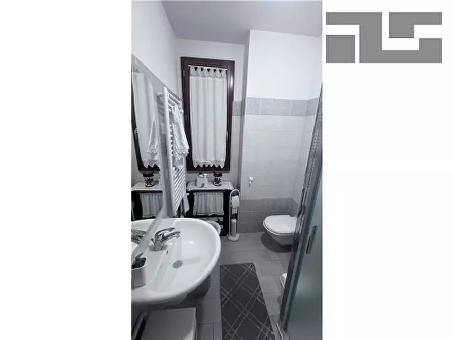 Immagine 10 di Appartamento in vendita  a Scarperia E San Piero