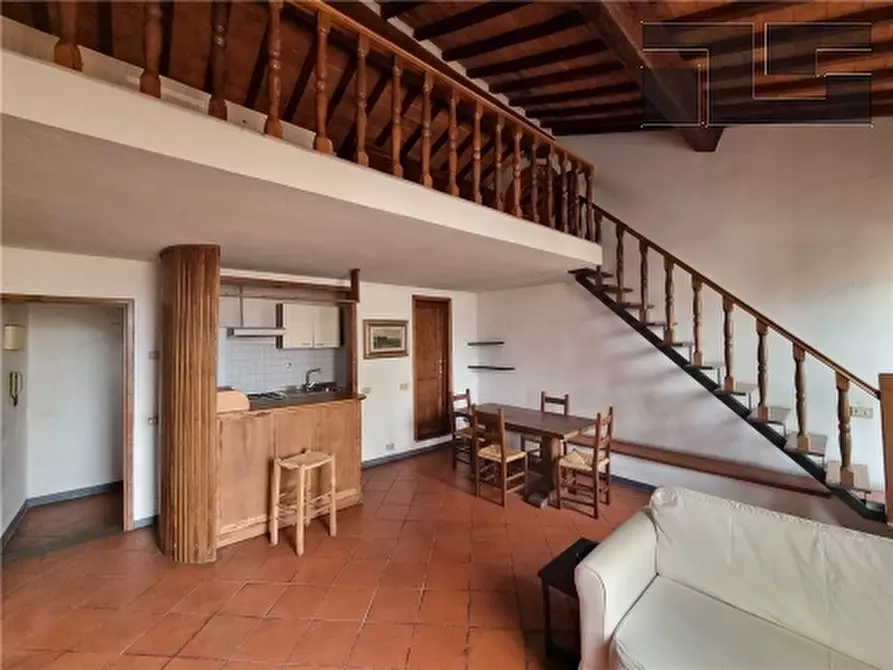 Immagine 3 di Appartamento in affitto  a Firenze