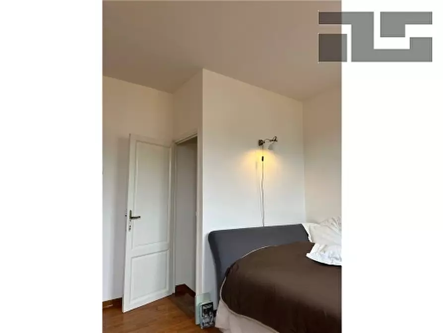 Immagine 9 di Appartamento in vendita  a Firenze