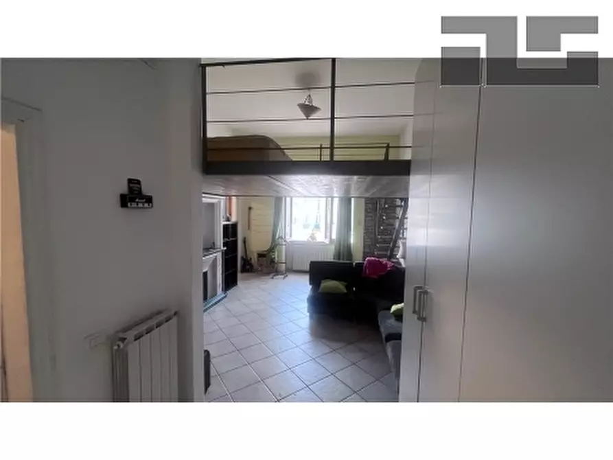 Immagine 6 di Appartamento in affitto  a Firenze