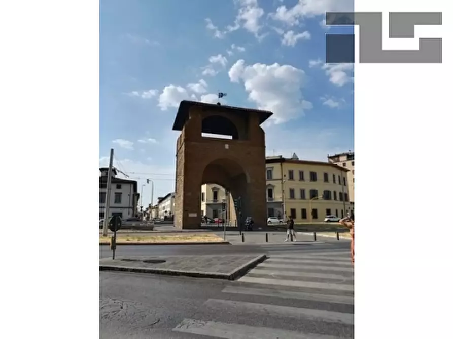 Immagine 3 di Appartamento in vendita  a Firenze